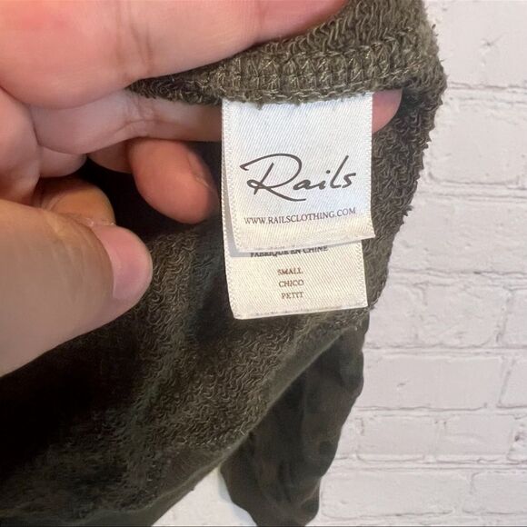 Rails Theo Olive Green Flocked Leopard Print French Terry Pullover Sweatshirt Sm - Picture 8 of 8